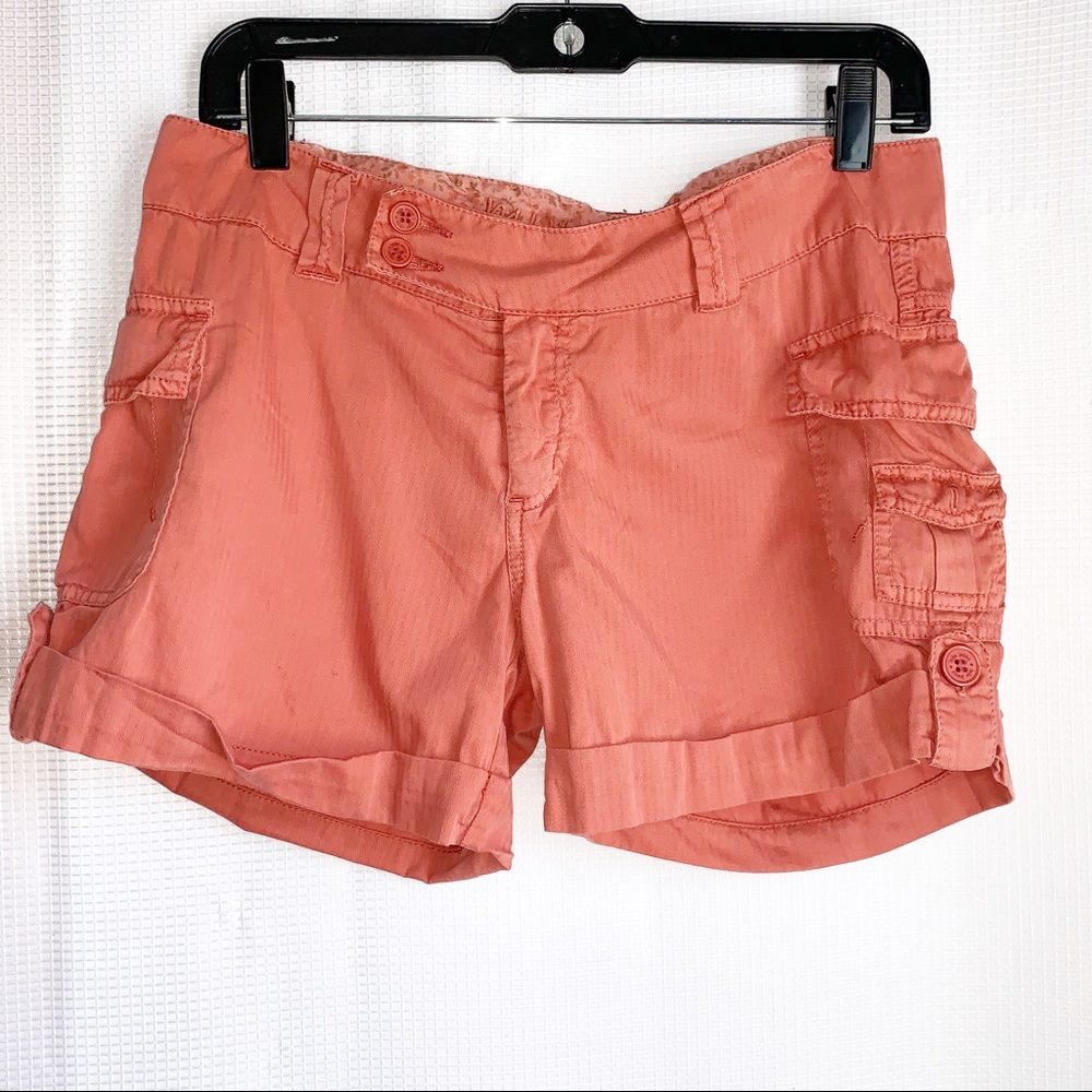 Myth of Jade Salmon color Shorts Size 9